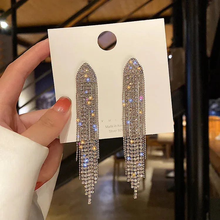 2023 New Fashion Unique Design Elegant Exquisite Light Luxury Zircon C Earrings Women Jewelry Party High-grade Gift Wholesale