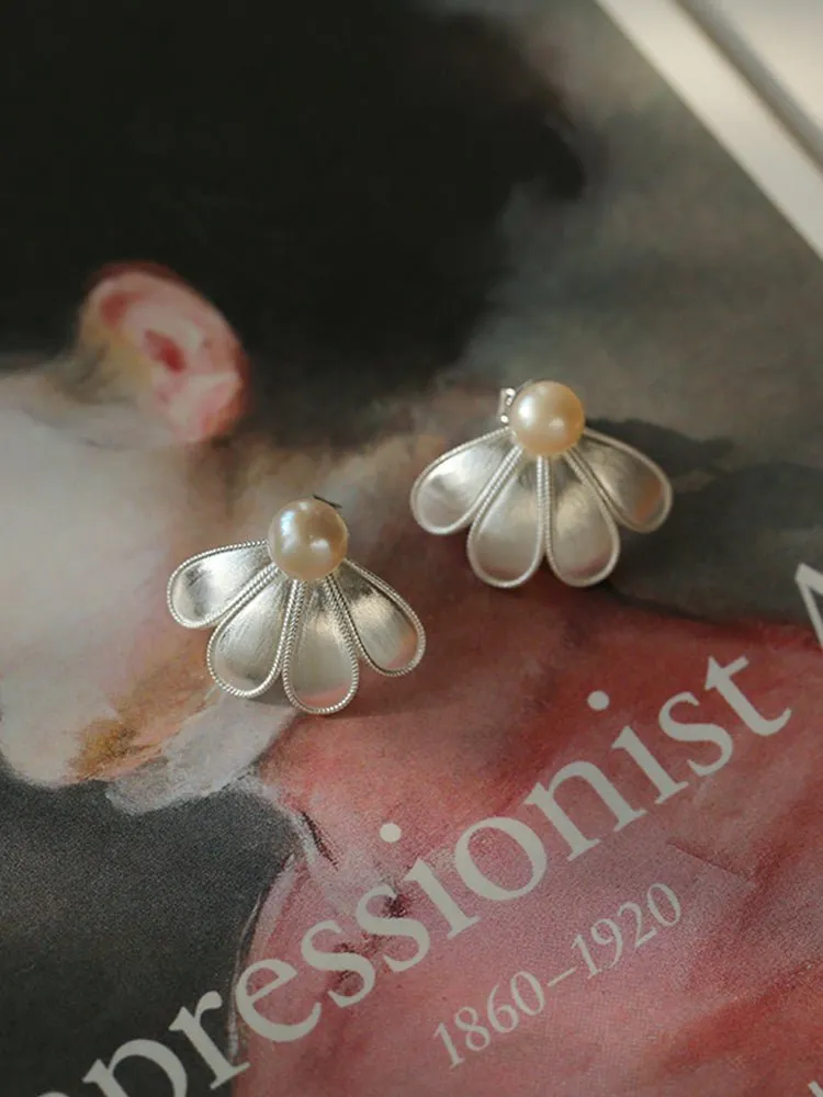 925 Silver Soma Flower Pearls Earrings