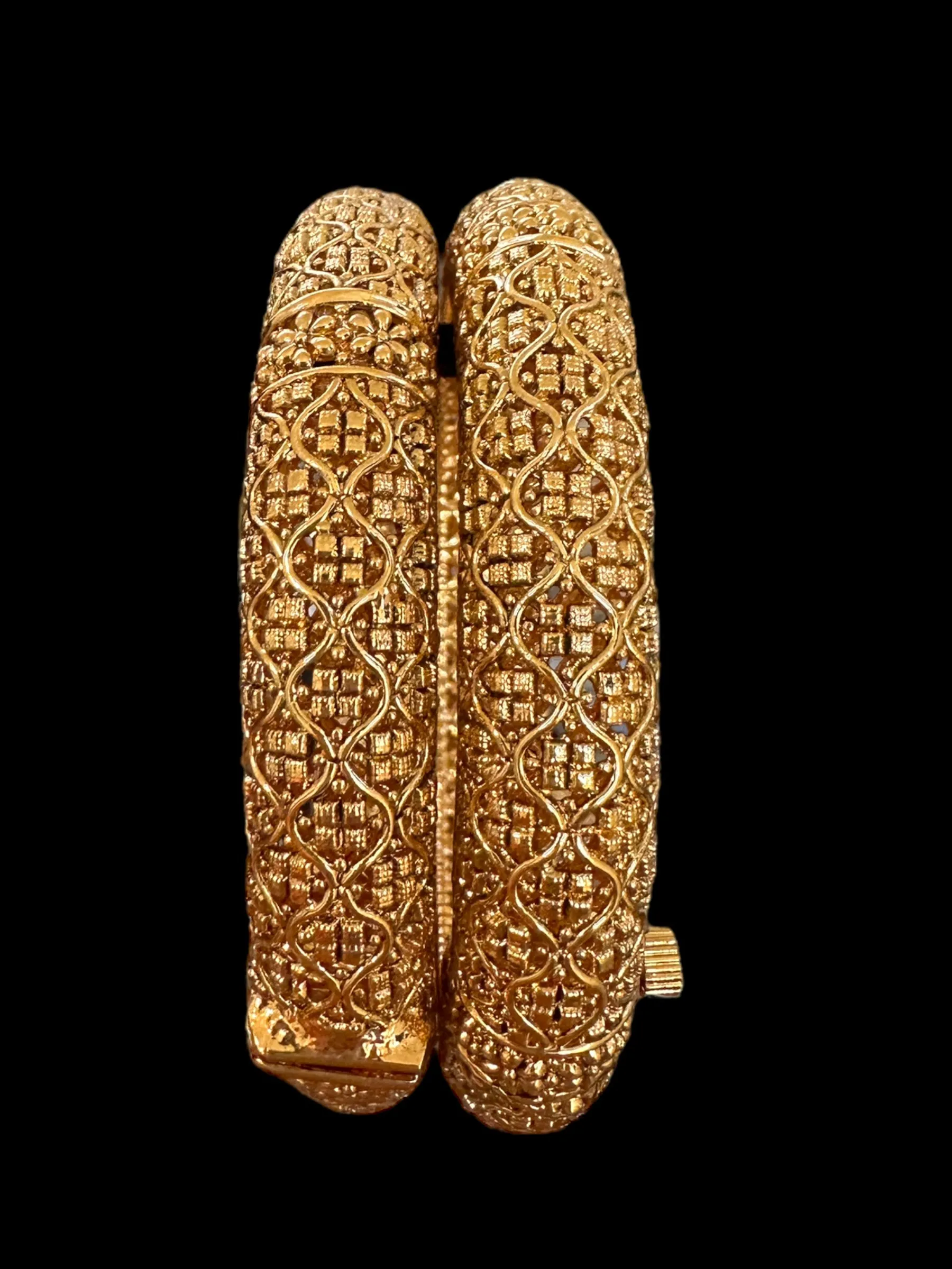 DJAN2 Antique gold plated bangles - openable ( 2.4//2.6) ( READY TO SHIP )