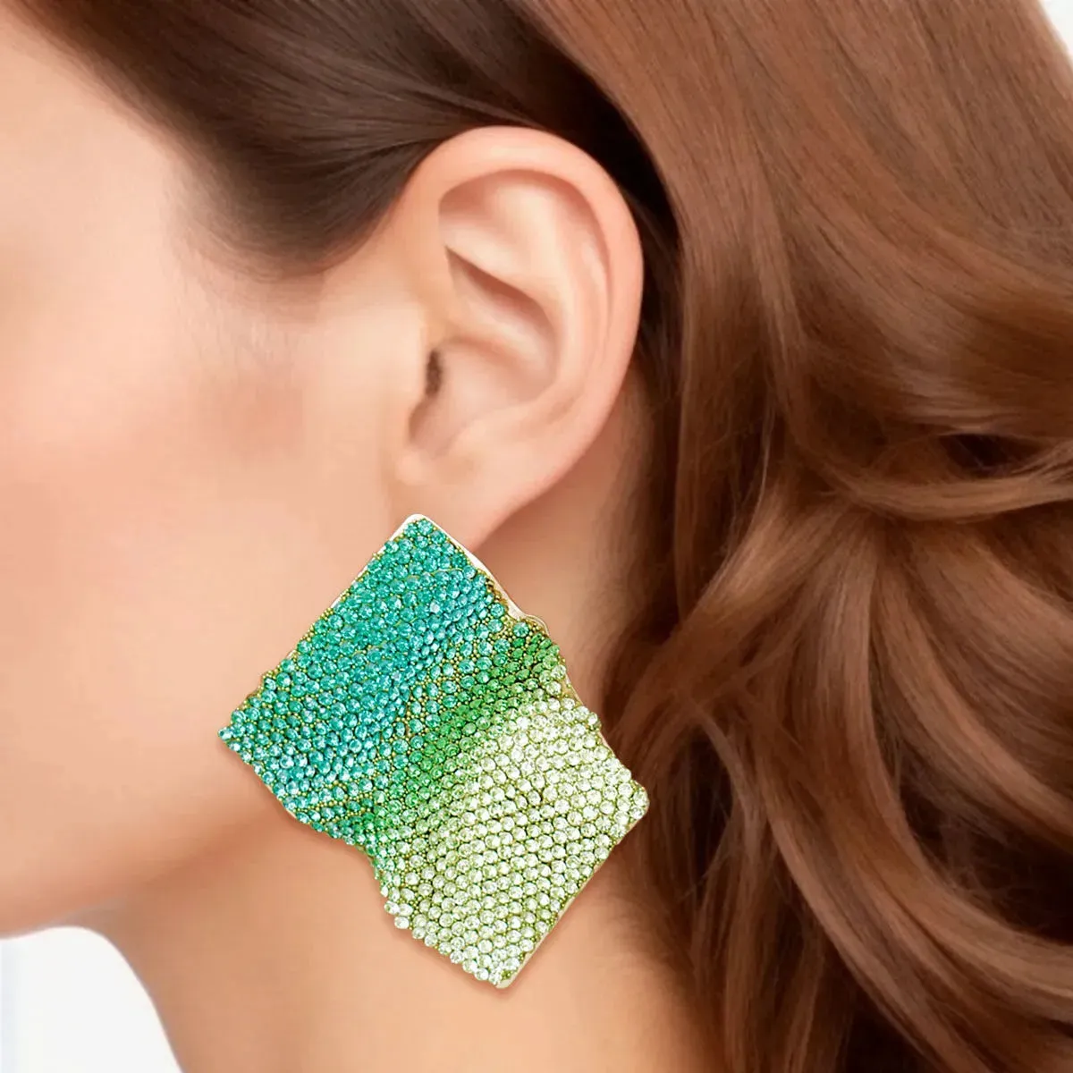 Exquisite Green Wave Stud Earrings Trending for Radiant Style