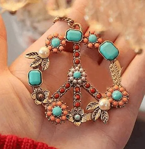 Hippie Peace Wreath Necklace