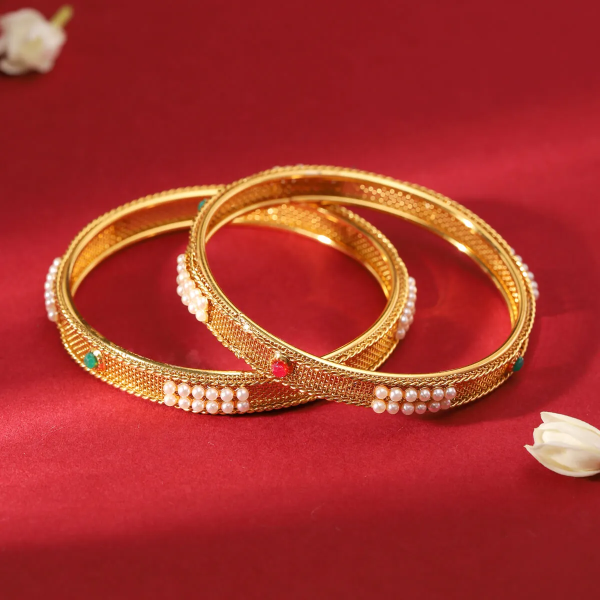 Kundan Bangle With Pearls