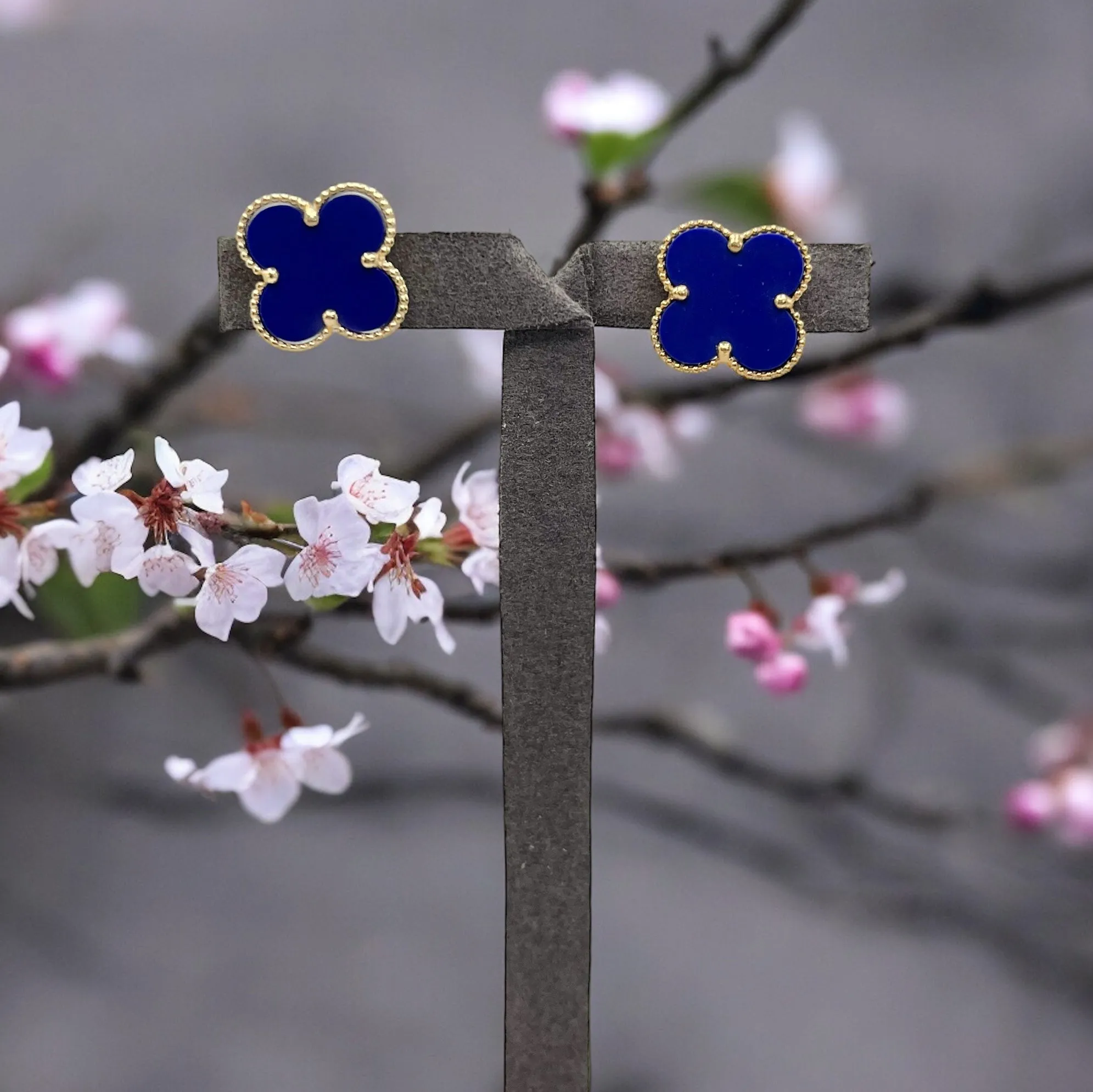 LAPIZ LAZULI CLOVER EARRINGS