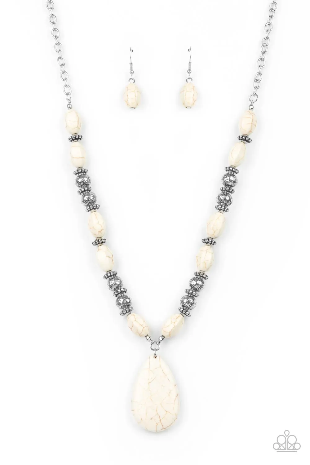 Necklaces Blazing Saddles - White N305