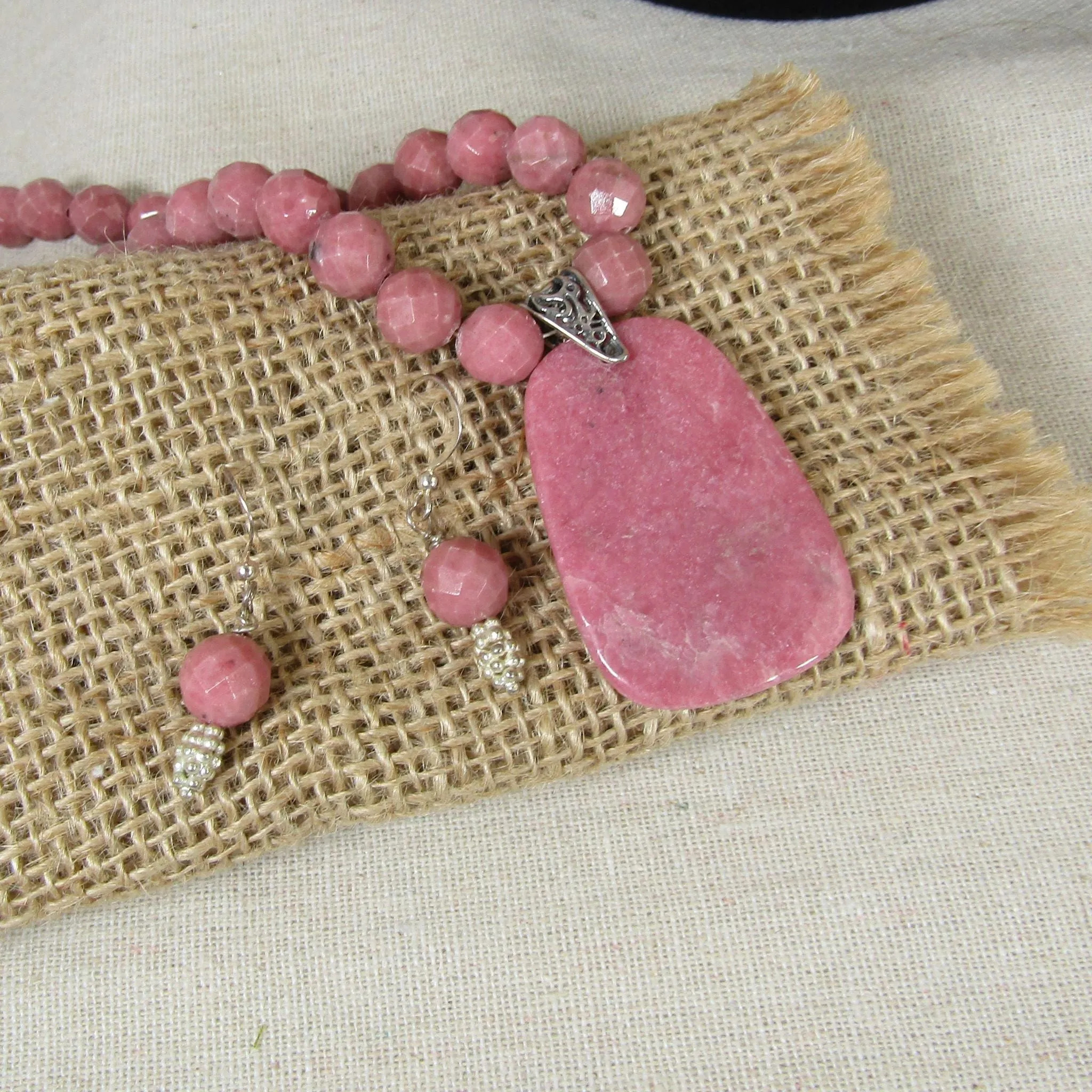 Rhodonite Pink Beaded Necklace & Earrings