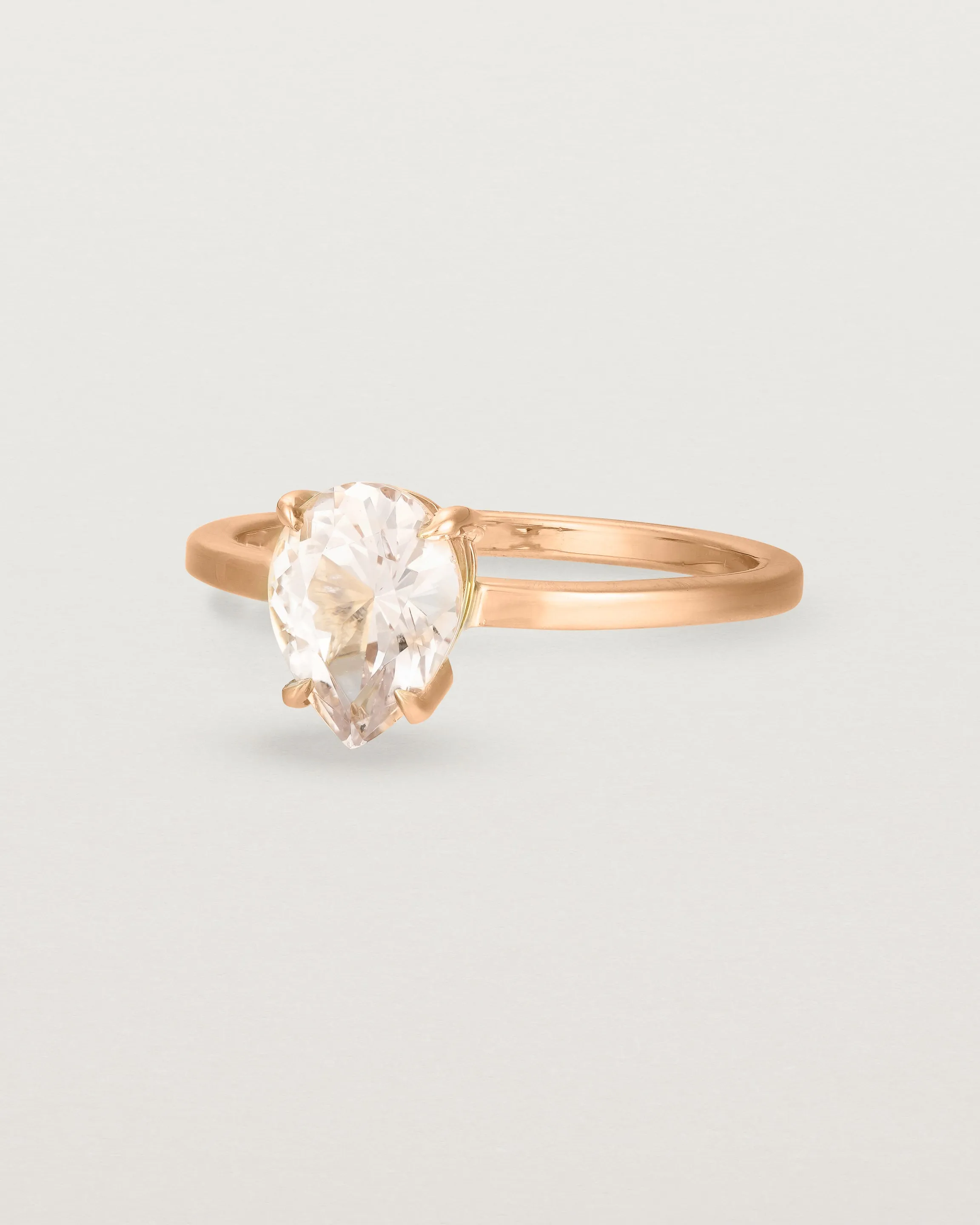 Una Pear Solitaire | Morganite