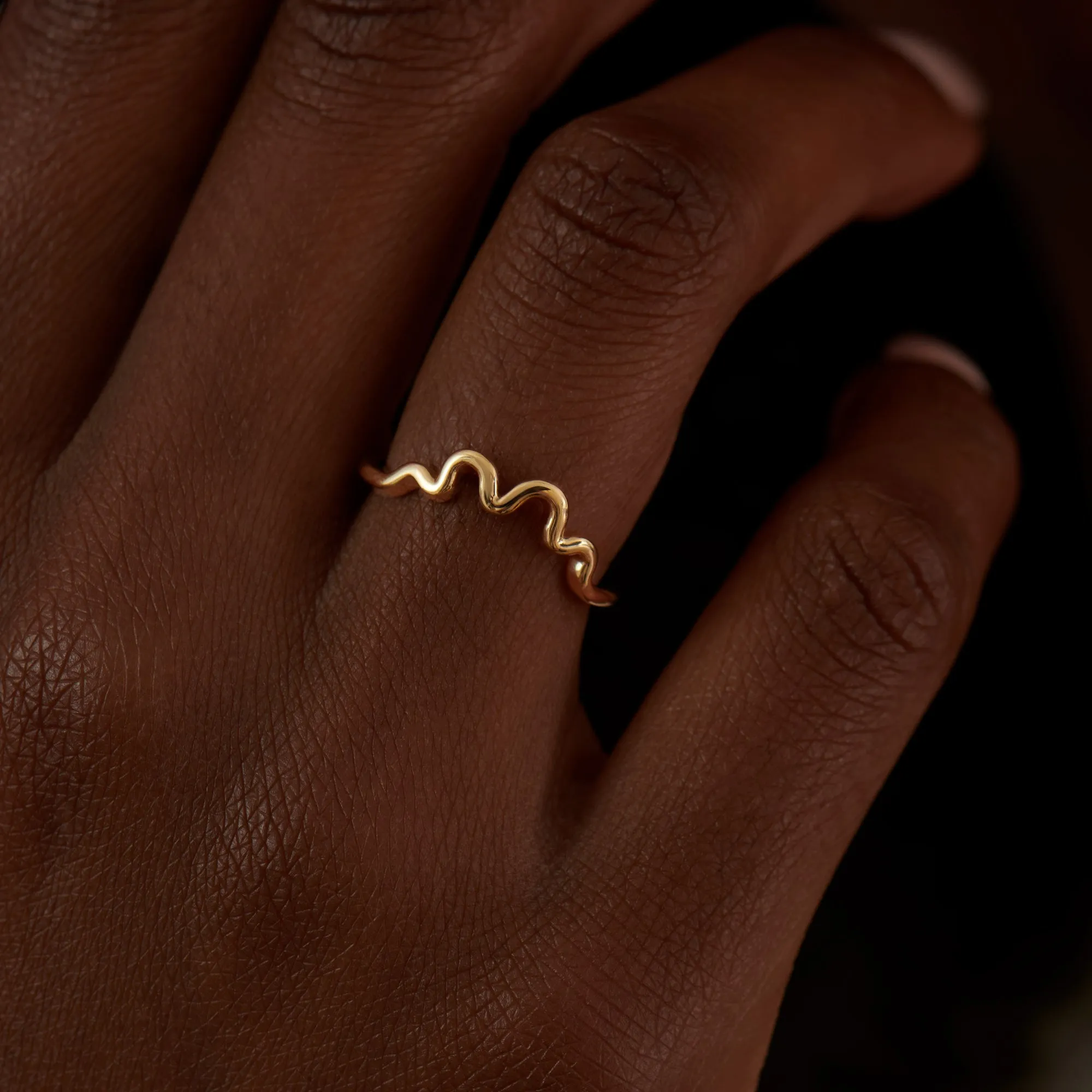 Wave Solid Gold Wedding Band